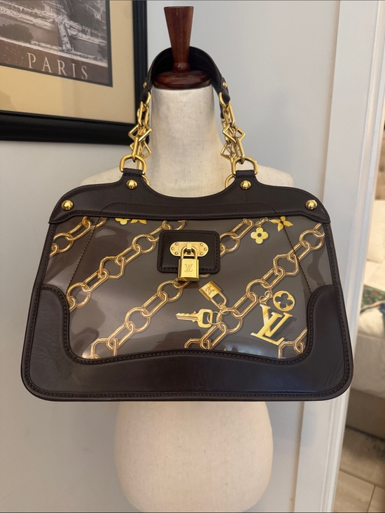 Louis Vuitton Handbags - Louis Vuitton Brown and Gold Monogram Chain Shoulder Bag